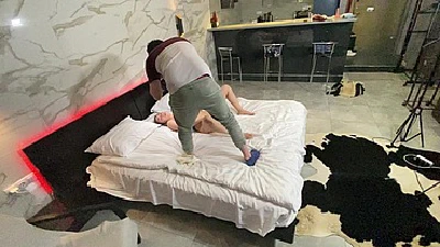 Elise Moon Alone Masturbating While Waiting For A Lover. + BTS. By Murkovski